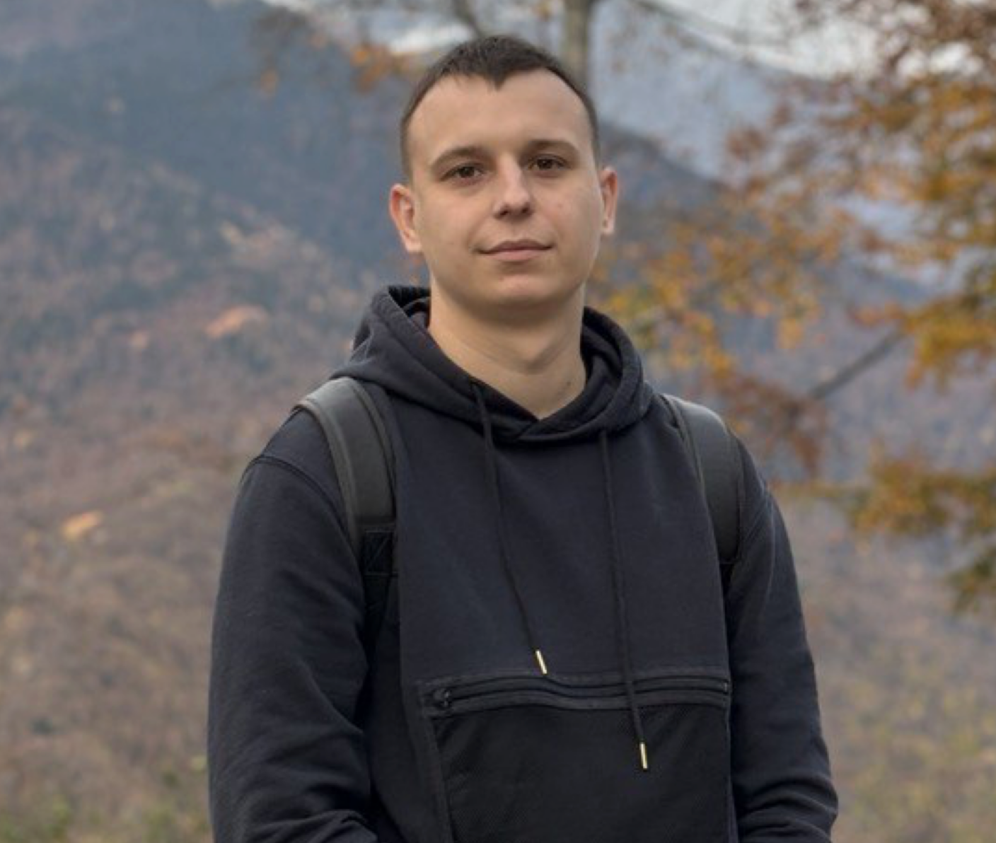 Евгений Стоян